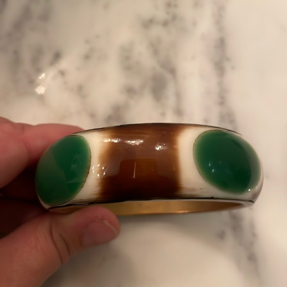 VINTAGE brass and bone green and ivory bangle bracelet